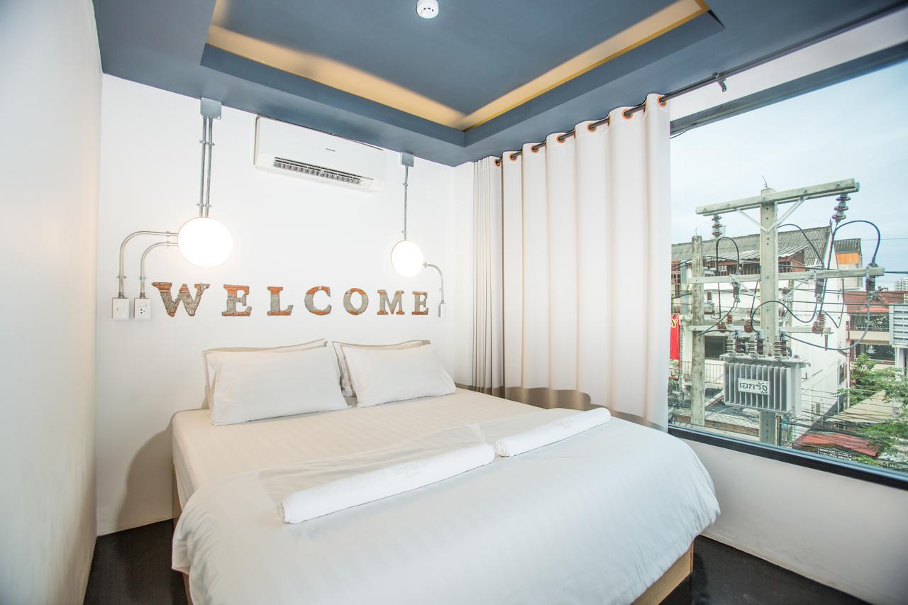 Give Me 5 Hostel Чиангмай Екстериор снимка